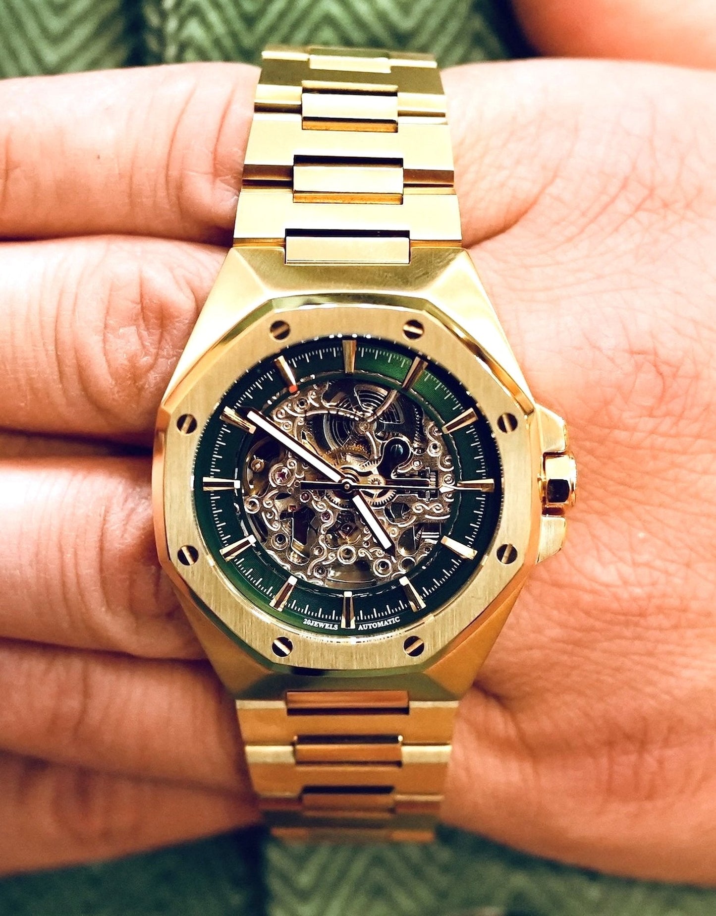 Space Mission Green 8 Watch - Premium Adventure Timepiece